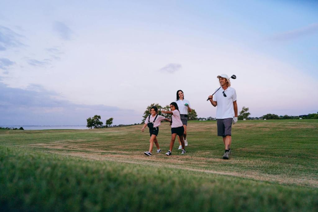 Family Fairways: Balancing Play and Togetherness on Golf&nbsp;Vacations