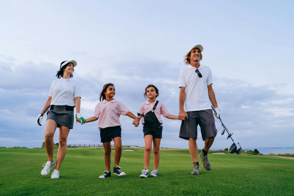 Family Fairways: A Golfer’s Travel Guide with Loved Ones